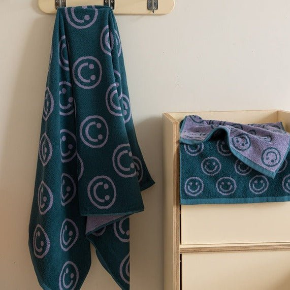 Smile Towel Set -- Delicors
