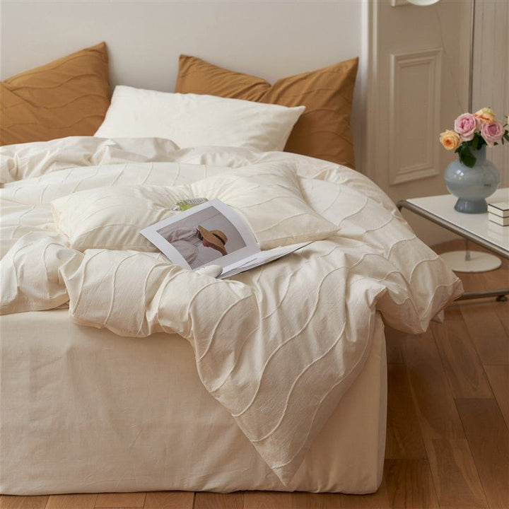 Soft Waves Bedding Set -- Delicors