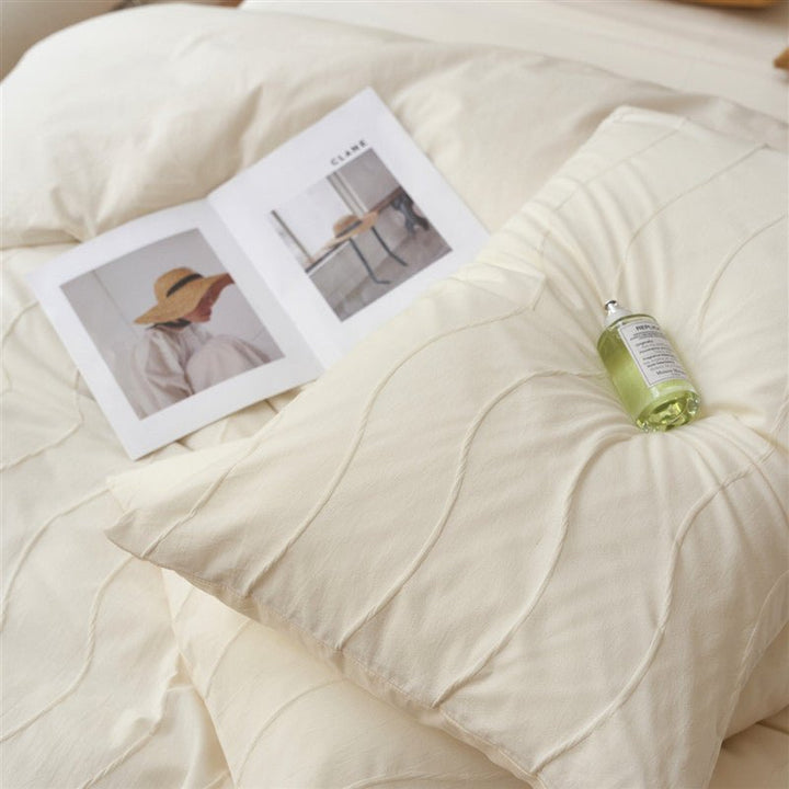 Soft Waves Bedding Set -- Delicors