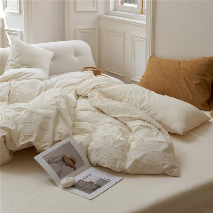 Soft Waves Bedding Set -- Delicors