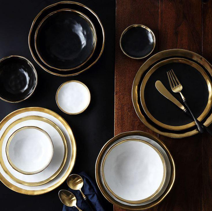 Solar Eclipse Dinner Plate -- Delicors