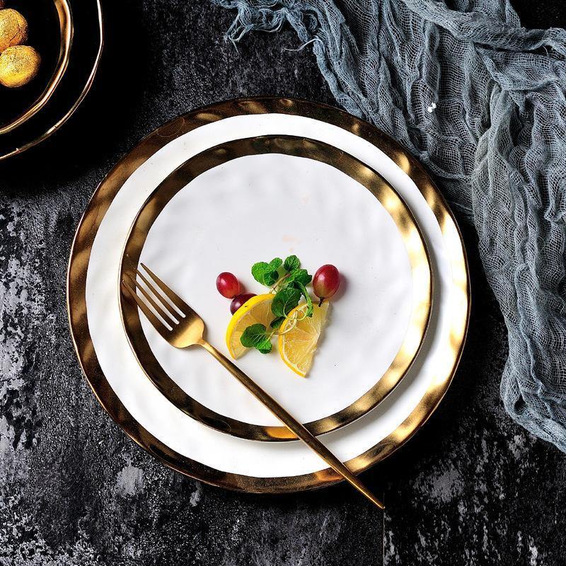 Solar Eclipse Dinner Plate -- Delicors