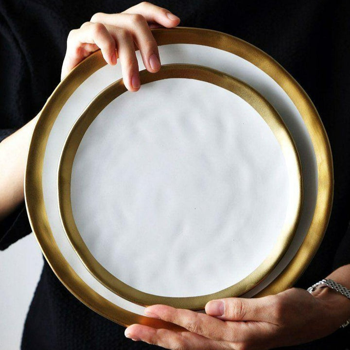 Solar Eclipse Dinner Plate -- Delicors