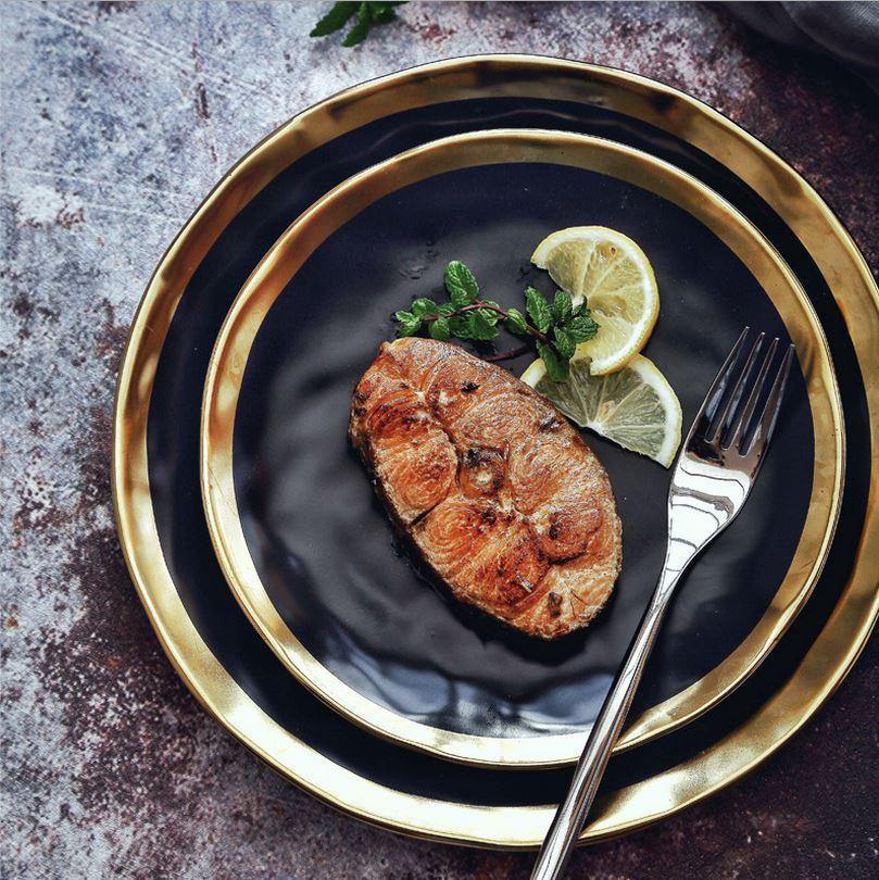 Solar Eclipse Dinner Plate -- Delicors