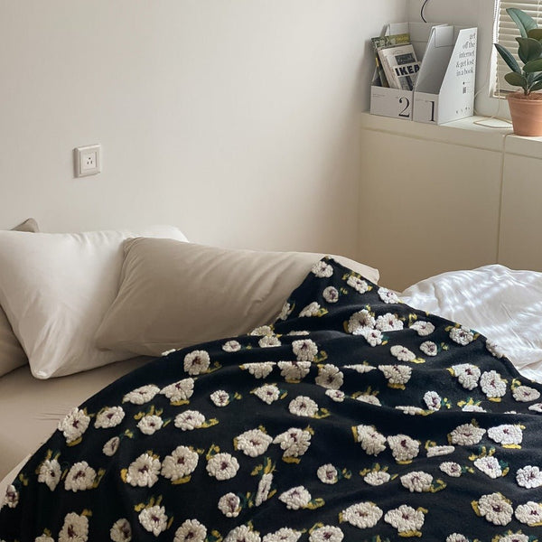 Stitched Floral Blanket -Throw- Delicors