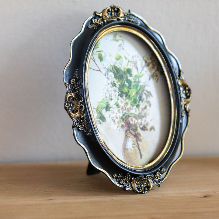 Mystery Bud Oval Frame