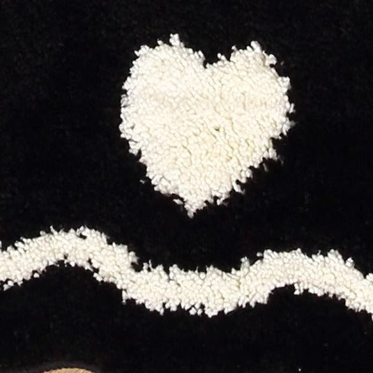 Retro Heart Scalloped Rug