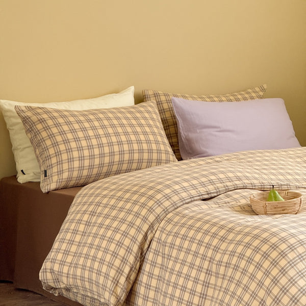 Vivd Tartan Bedding Set