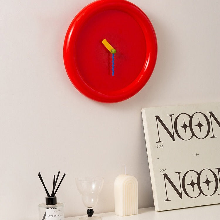 Peaceful Round Clock