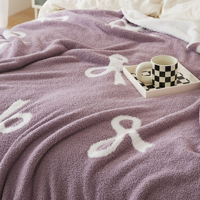 Bow Present Blanket Collection