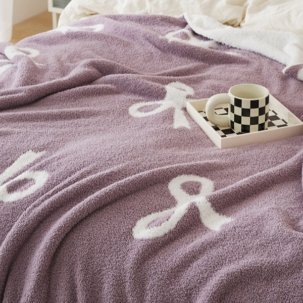 Bow Present Blanket