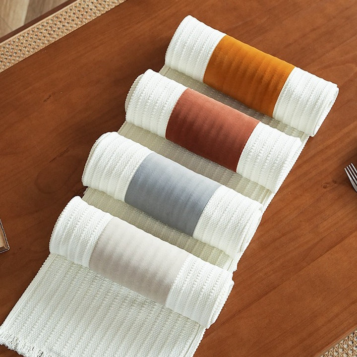 Ribbed Cotton Tassel Runner