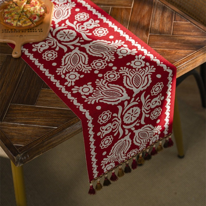 Festa Floral Table Runner