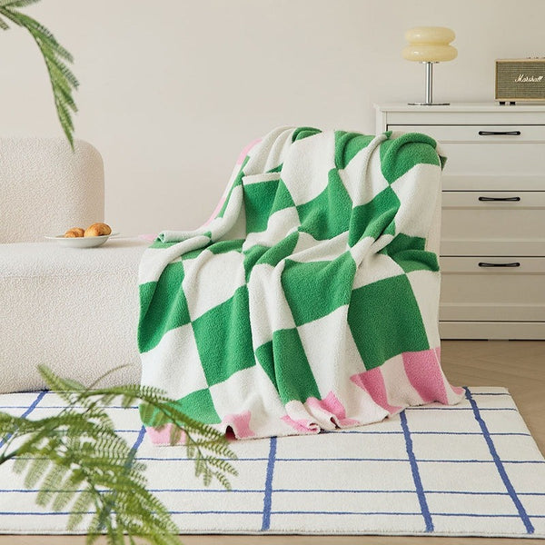 Pastel grid blanket design