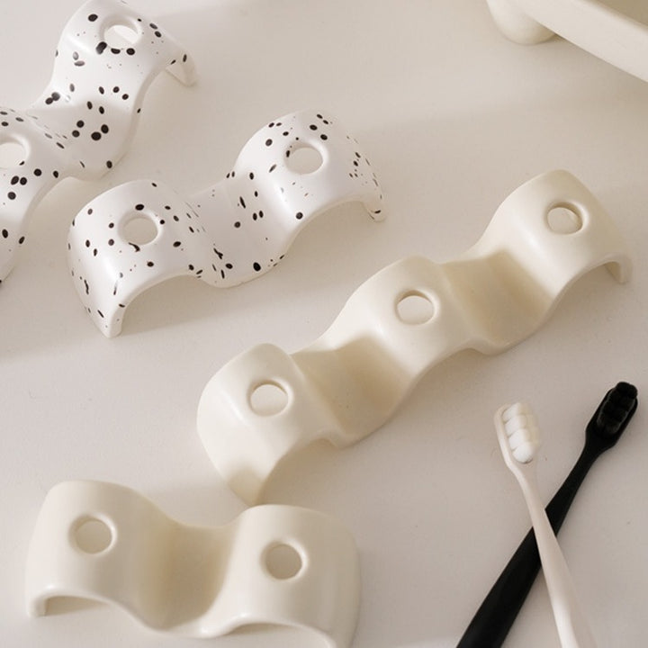 Fun Wavy Toothbrush Holder