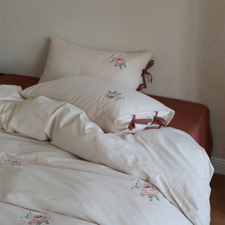 Rose Garden Bedding Set