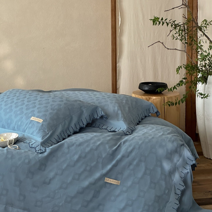 Blue Floral Bedding Set