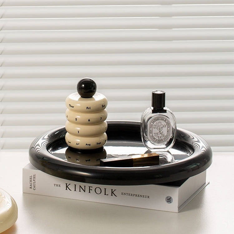 Modern Vibe Round Tray