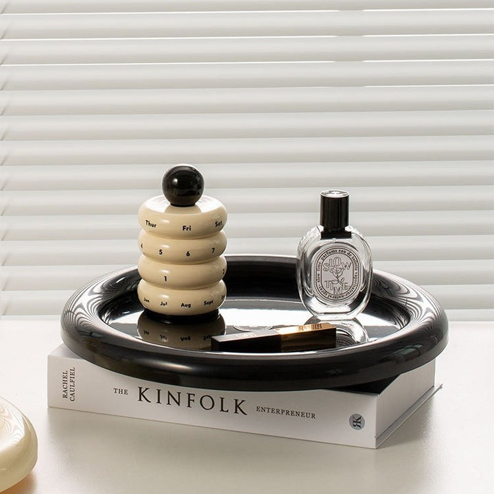 Modern Vibe Round Tray