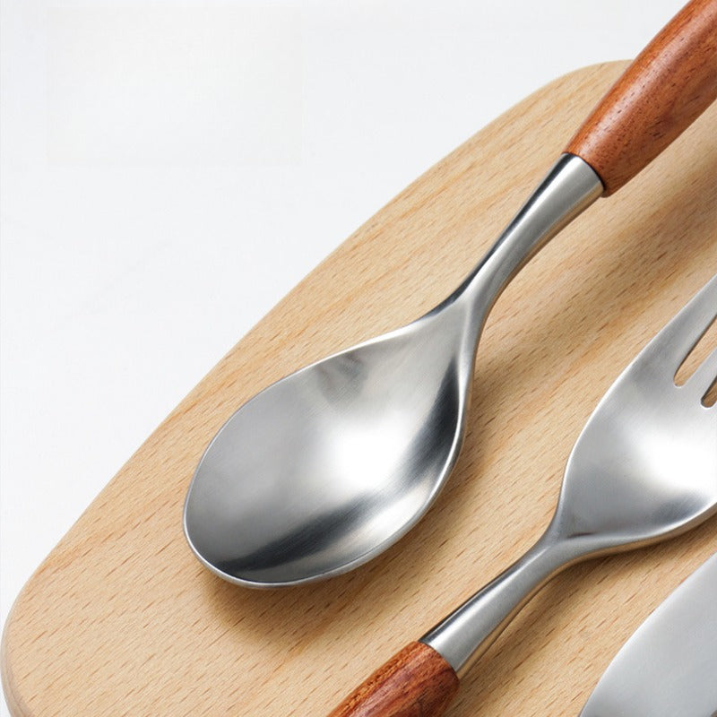 Chic Silver Cutlery Set