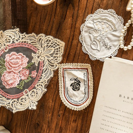 Royal Lace Coaster Set