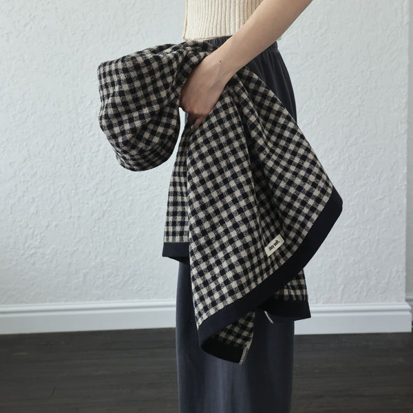 Minimalist Checkered Towel