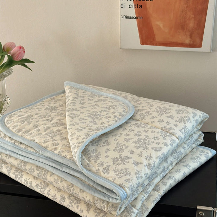 Morning Sunlight Summer Quilted Blanket