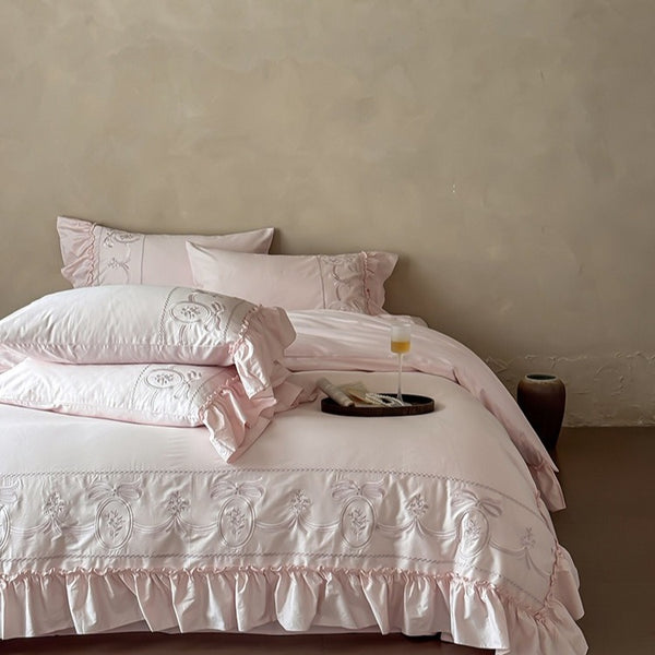 Parisian Royal Bow Bedding Set