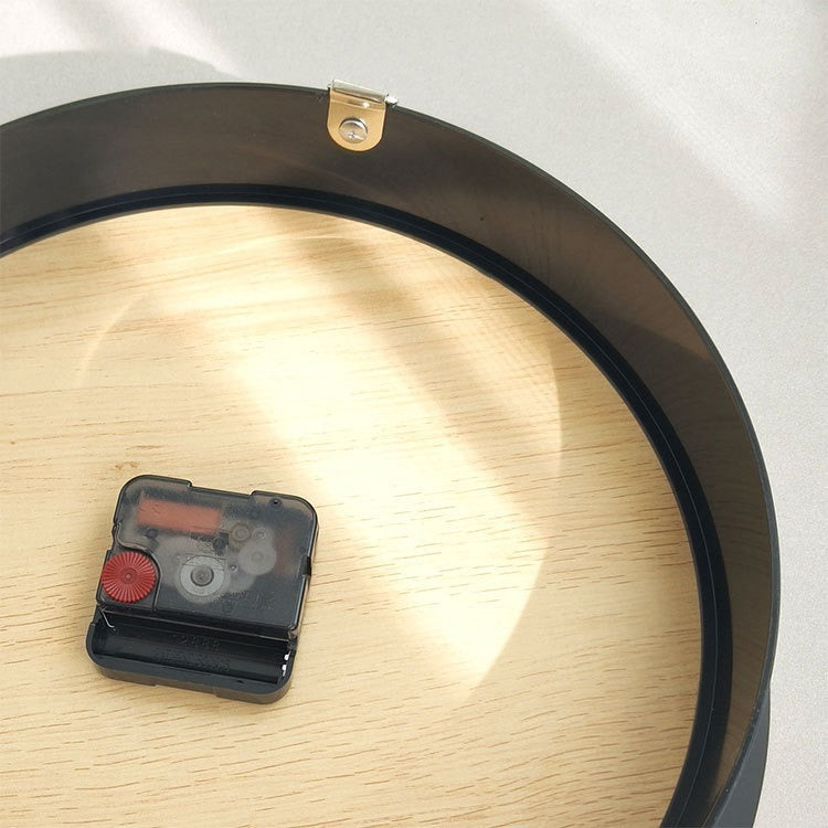 Line Mark Minimalist Clock