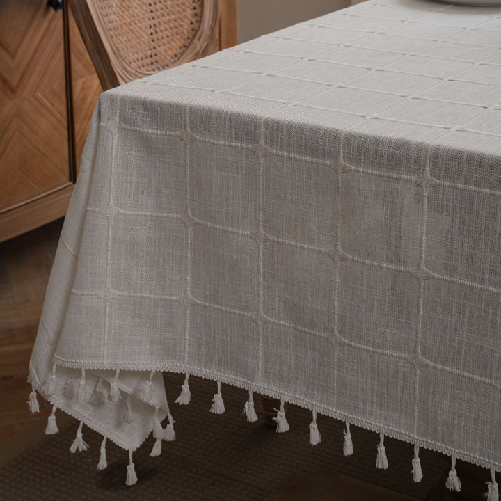 Farmhouse Lattice Tablecloth