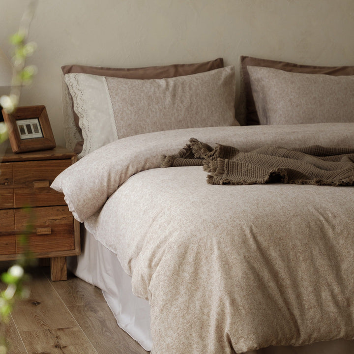 Vintage Rosewater Bedding Set