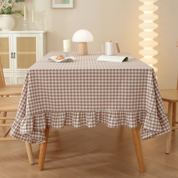 Dreamy Gingham Frill Tablecloth