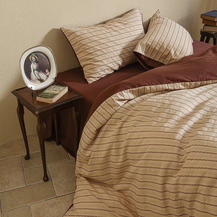 Cosy Farmhouse Stripe Bedding Set