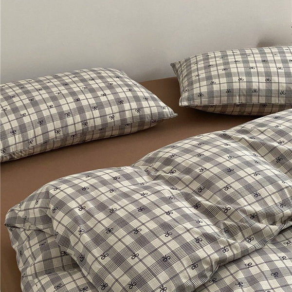 Vintage Line Bow Bedding Set