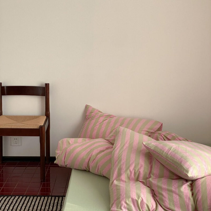 Cotton Candy Lines Bedding Set