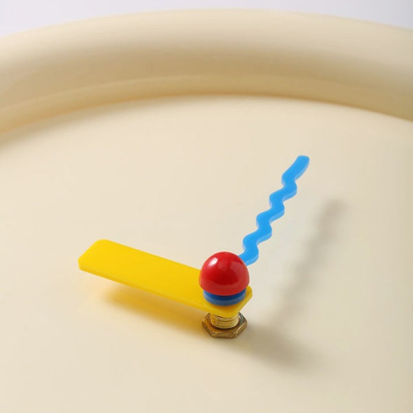 Peaceful Round Clock