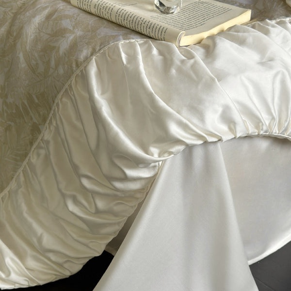 Parisian Ruffle Lyocell Summer Quilted Blanket