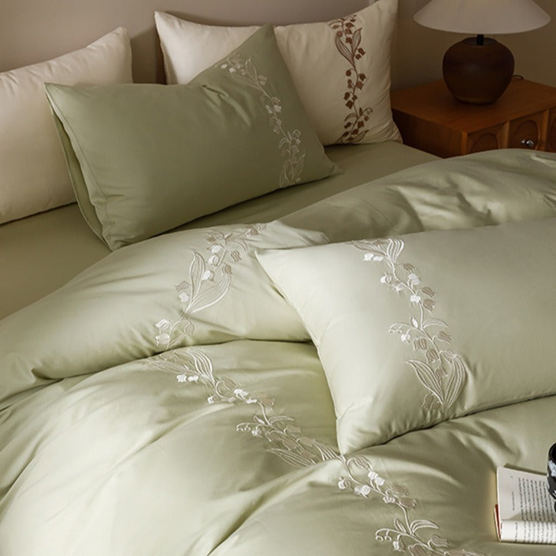 Dewdrop Bells Bedding Set
