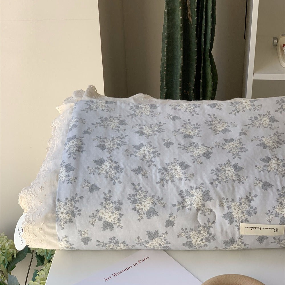 Blossom Secret Summer Quilted Blanket