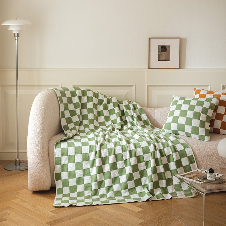 Checker Tumble Throw