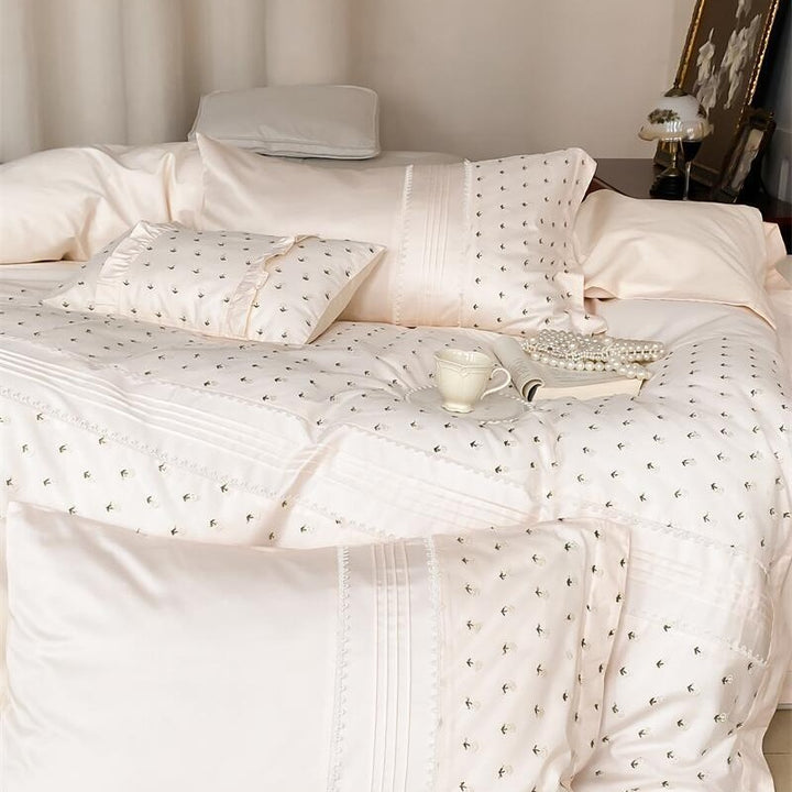 Bloom Whisper Bedding Set