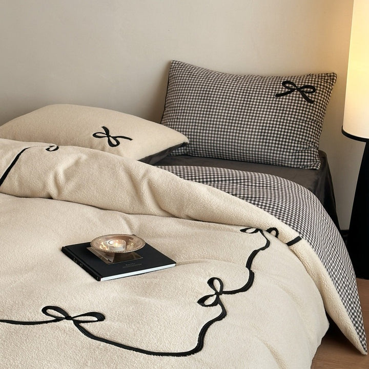 Ribbon Letter Fluffy Bedding Set