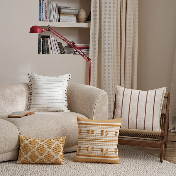 Sunny Weave Cushion