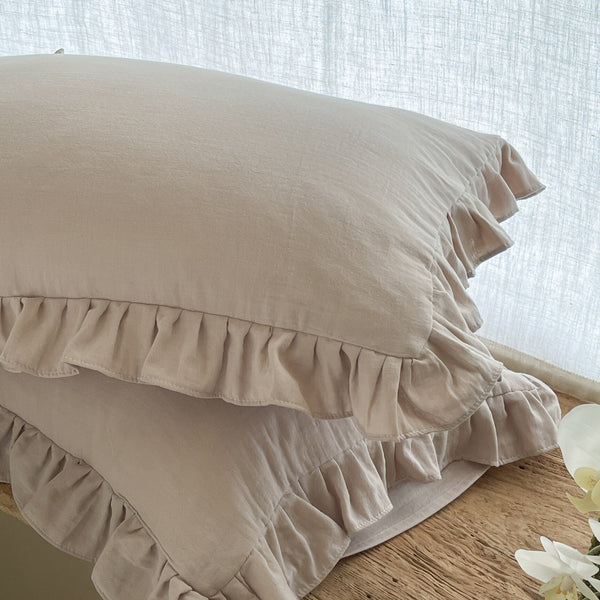 Ruffled Muslin Pillowcase Set