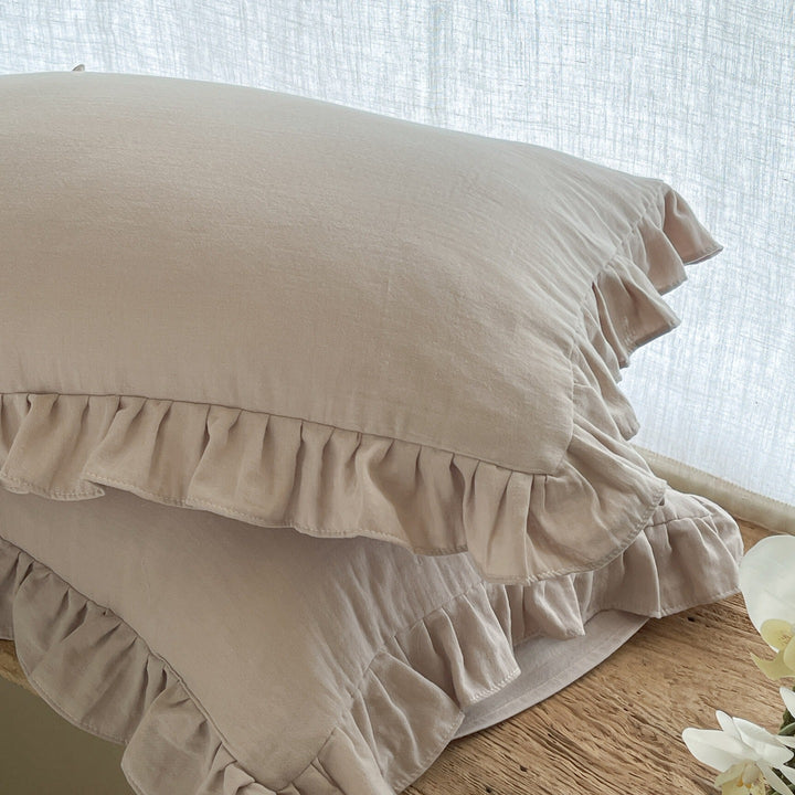 Ruffled Muslin Pillowcase Set