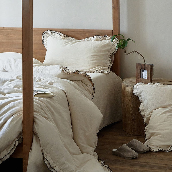 Double Ruffle Bedding Set