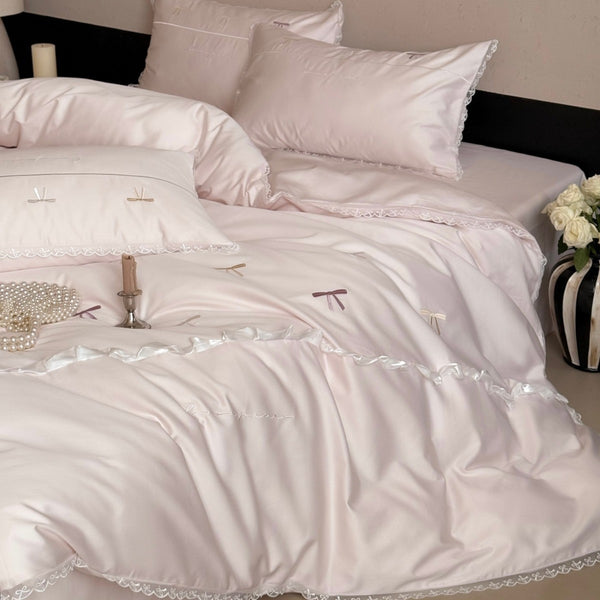 Girl Crush Bedding Set