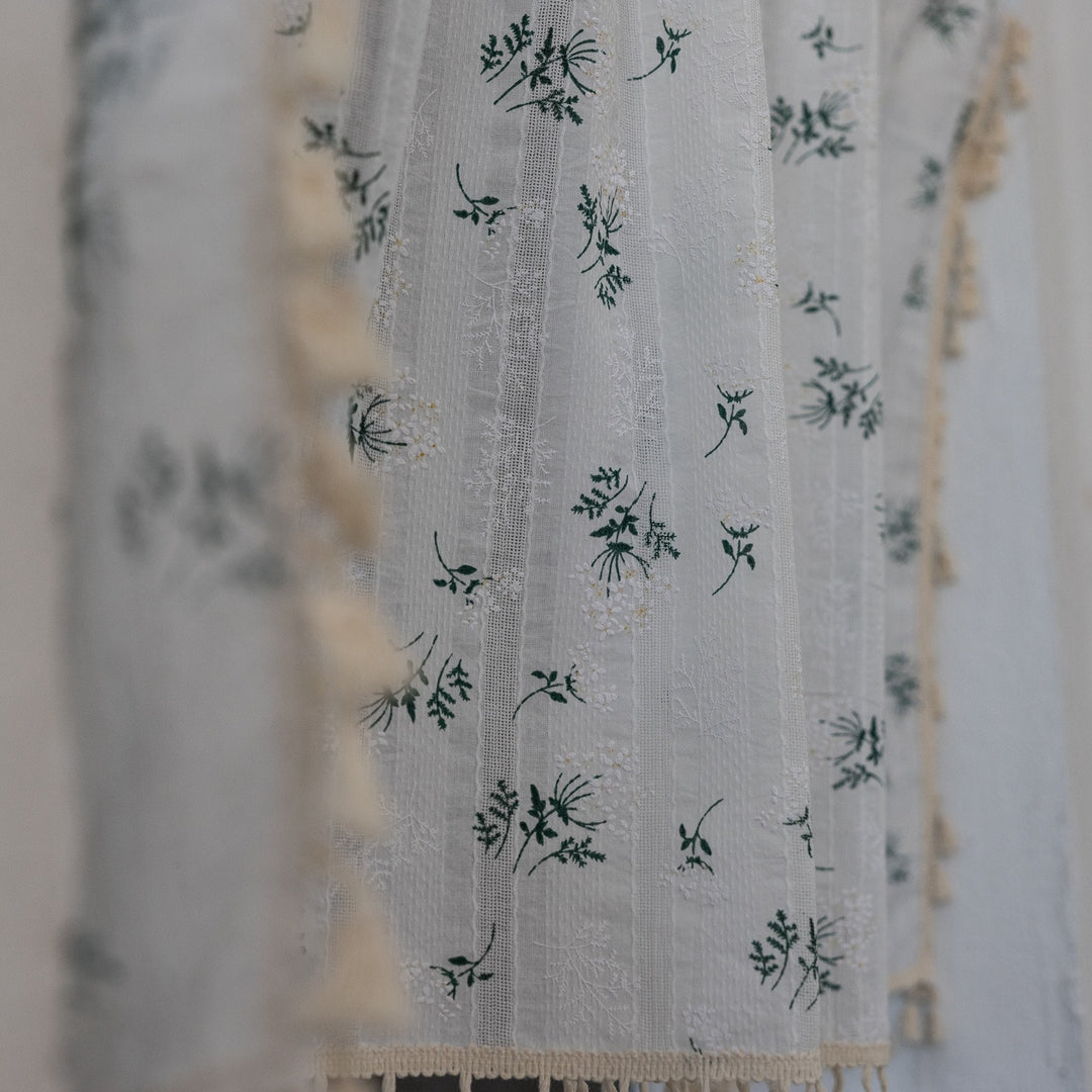 Fresh Grass Tassel Curtain