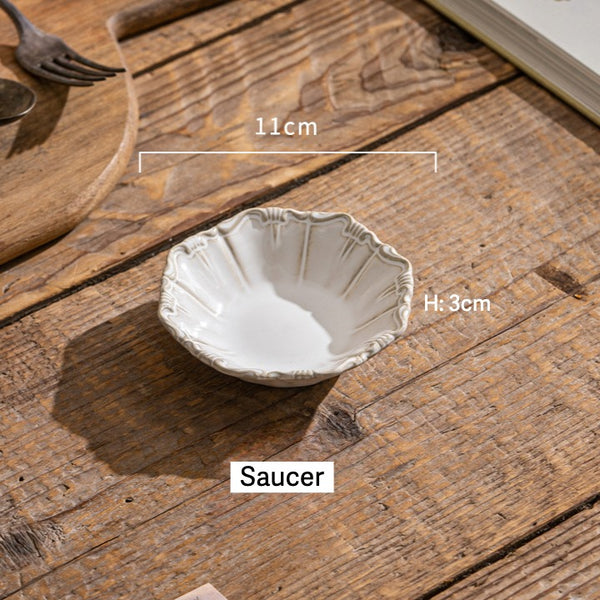Ivory Scallop Antique Dinnerware