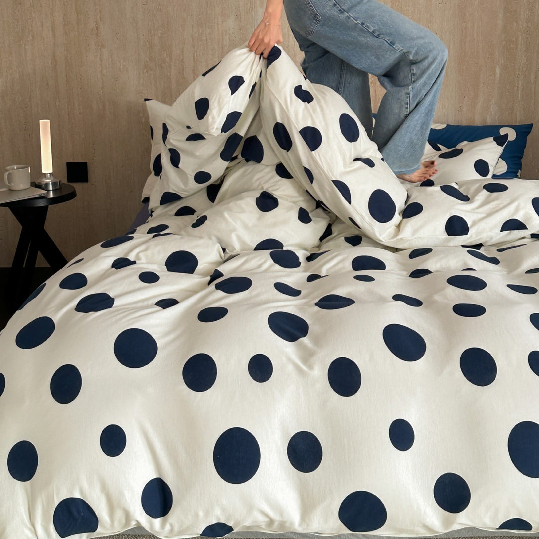 Bubble Bedding Set Collection